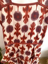 Carregar imagem no visualizador da galeria, Vestido estampado com folhos telha
