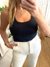 Carregar imagem no visualizador da galeria, Top alças preto Vila
