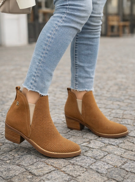 Botim de camurça camel Ruika