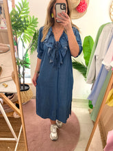 Carregar imagem no visualizador da galeria, Vestido tencel folhos
