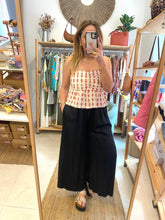 Carregar imagem no visualizador da galeria, Crop top padrão rosa
