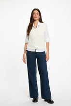 Carregar imagem no visualizador da galeria, Colete de malha com brilhantes MORGAN
