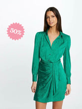 Carregar imagem no visualizador da galeria, Vestido camisa verde MORGAN
