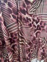 Carregar imagem no visualizador da galeria, Camisa túnica oversize padrão bordeaux Smf
