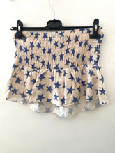 Carregar imagem no visualizador da galeria, Crop top estrelas azul
