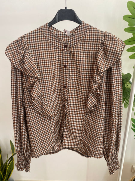 Camisa quadradinhos folho ombro castanho