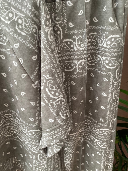 Camisola cornucópias kaki