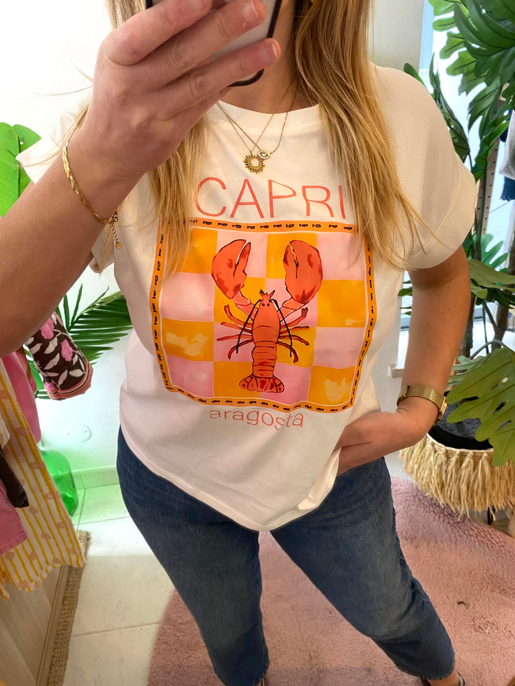 T-shirt branca Capri