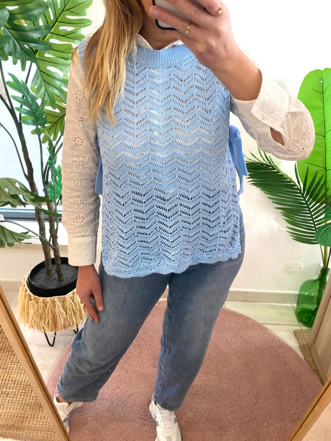Colete de linha atilhos laterais azul