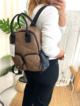 Carregar imagem no visualizador da galeria, Mochila nylon toupe Don Algodon
