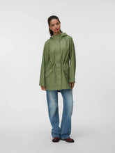Carregar imagem no visualizador da galeria, Parka de chuva verde
