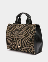 Carregar imagem no visualizador da galeria, Mala zebra Morgan
