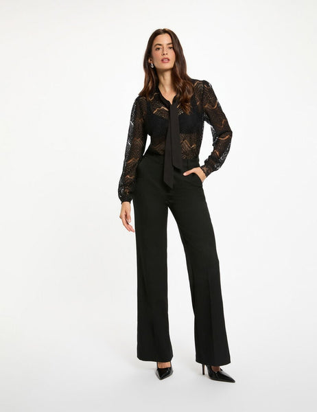 Camisola rendada laçada preto Morgan