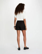 Carregar imagem no visualizador da galeria, T-shirt Morgan tule branca
